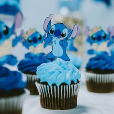 fiesta de Stitch cupcake 