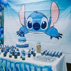 fiesta de Stitch mesa de dulces 